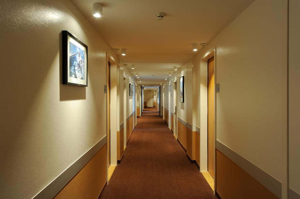 Hotel Aulac Lausanne Exterior photo